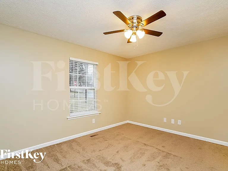 1415 Tuffnell Dr — Photo 6