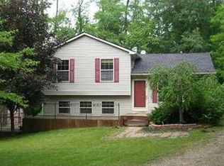 9010 Julia Ave, White Lake, MI