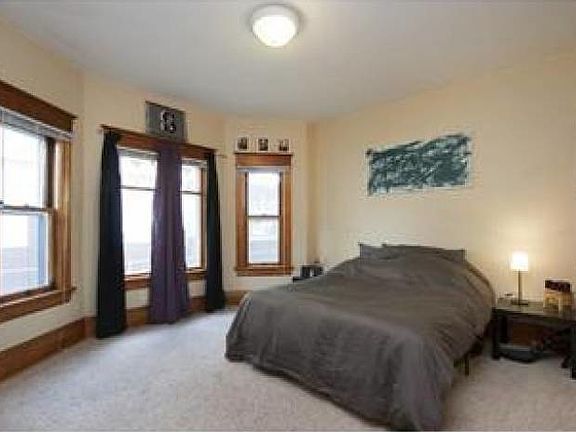 4th image of 233 7th Ave S