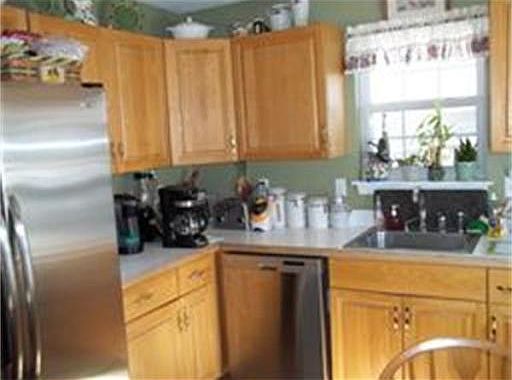 3rd image of 86 Violetwood Cir