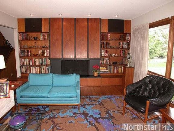 5th image of 3420 Downers Drive NE