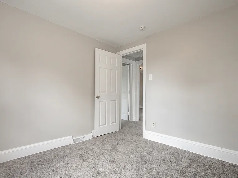 1255 Superior Ave — Photo 16