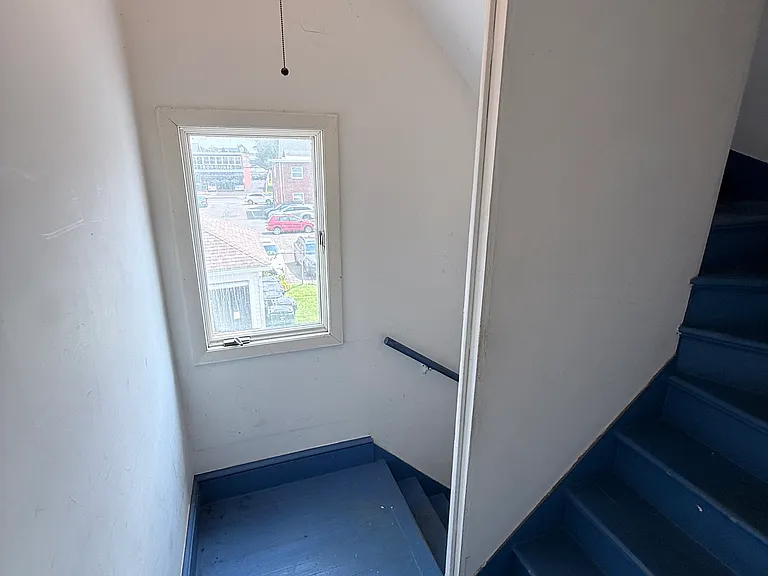 226 Whiting Ln #2 — Photo 24