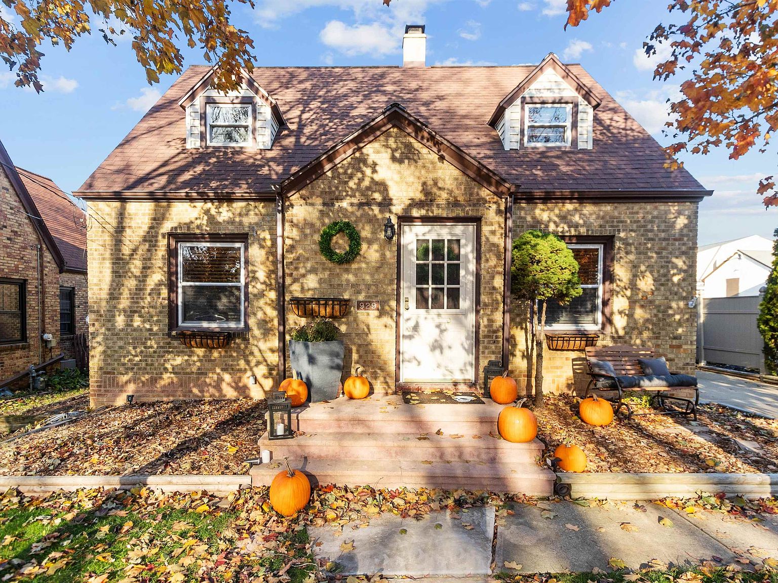 929 Allouez Pl, Green Bay, WI 54301 MLS 50284220 Zillow