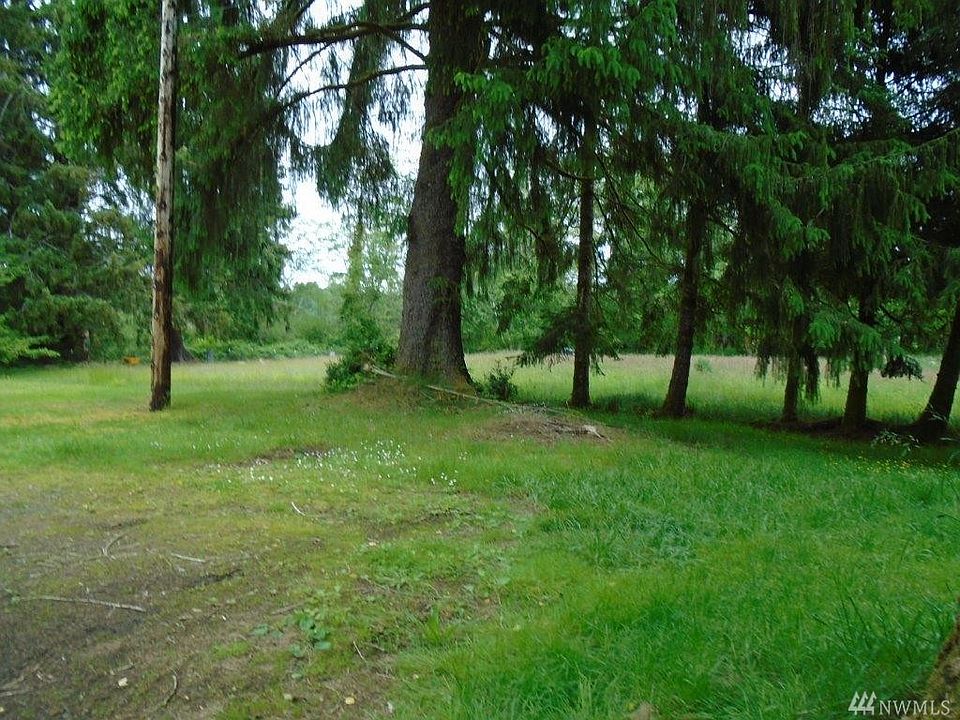 2nd image of 1633 Fowler Rd