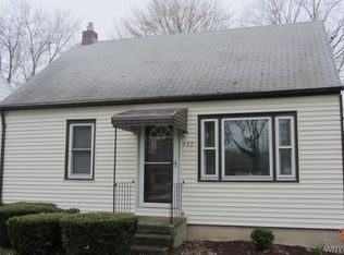 480 74th St, Niagara Falls, NY 14304