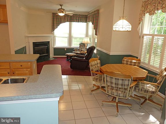3rd image of 1308B Scottsdale Dr #216