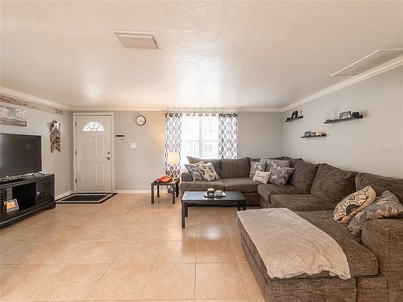 4th image of 3545 Rosewater Dr