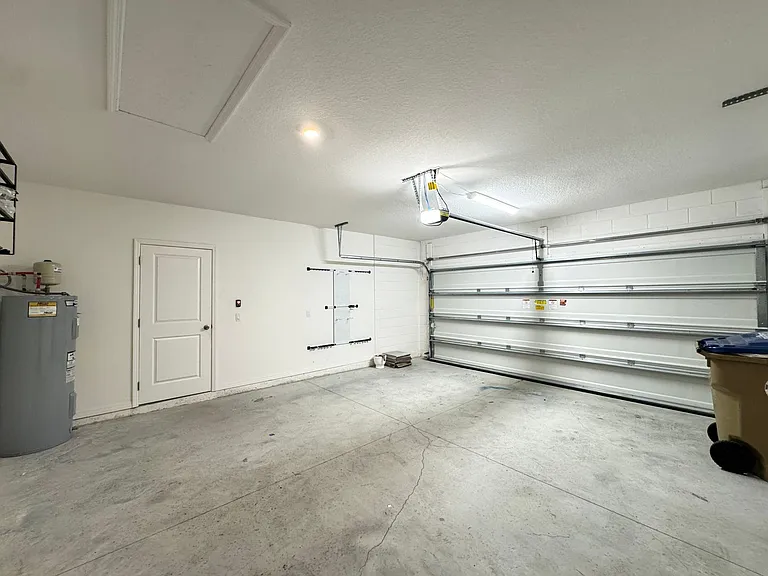 320 Mariana Way — Photo 46