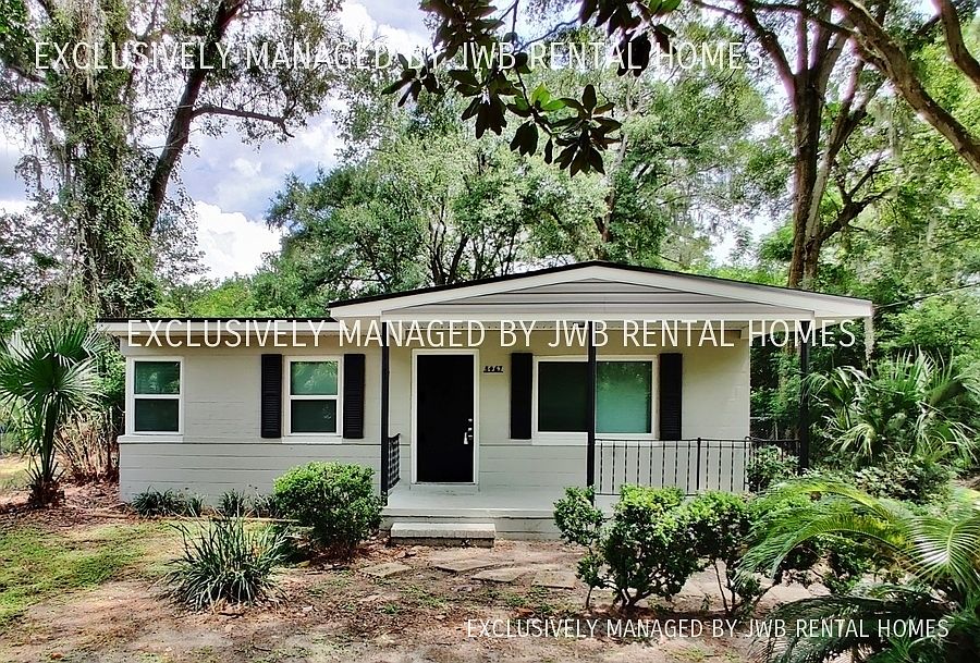 1st image of 5467 Oak Forest Dr