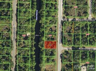 87 Ravenswood Blvd, Port Charlotte, FL 33954