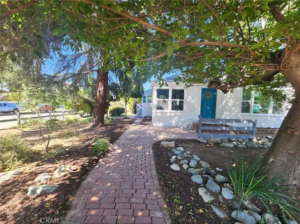3995 McKenzie St, Riverside, CA 92503