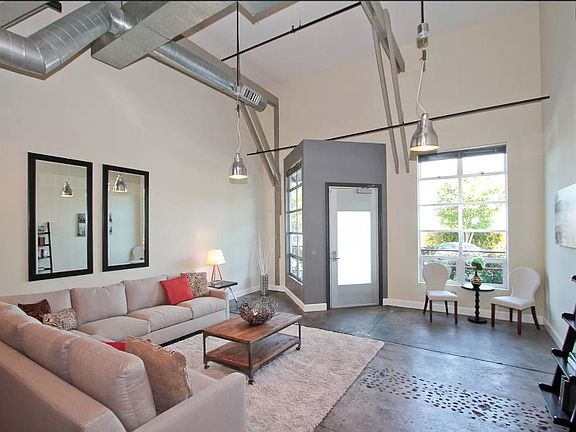 2nd image of 1777 Lafayette St Unit 124
