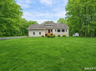 6 Daniels Drive, Danbury, CT