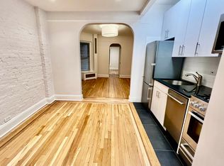441 W 56th St APT 2C, New York, NY 10019