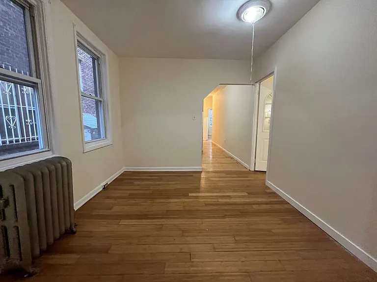 180 Bergen Ave #2 — Photo 6