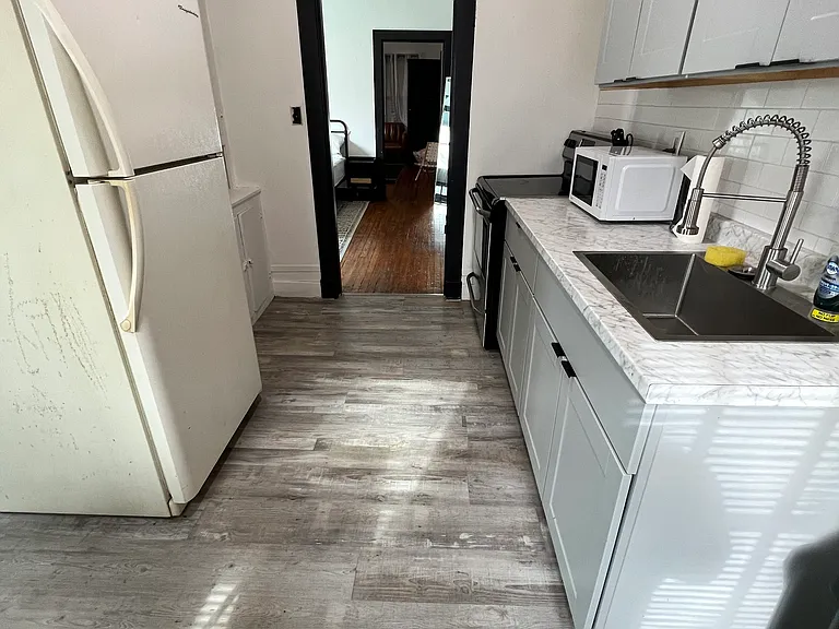 106 N 3rd St #A — Photo 9