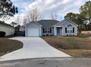 105 Sweet Bay Ct, Hampstead, NC 28443
