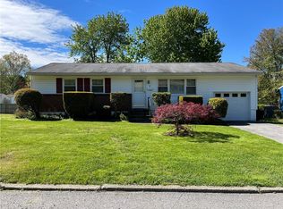 21 Barton St, Newburgh, NY 12550