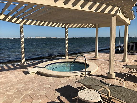 4th image of 6211 Sun Blvd APT 107