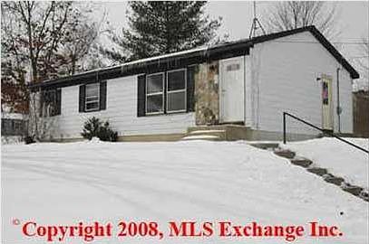 2nd image of 10911 Deerwood Dr SE