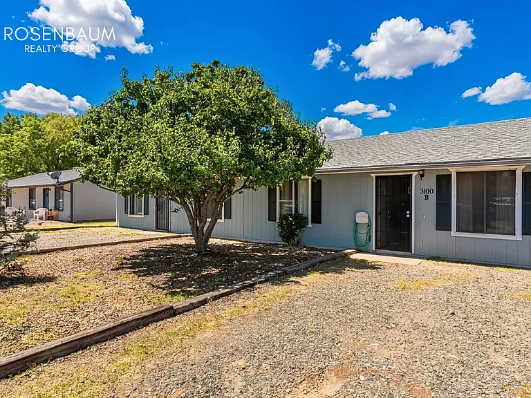 3100 N Truwood Dr #B — Photo 2