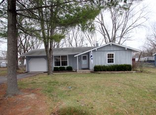 5006 Palm St, McHenry, IL 60051