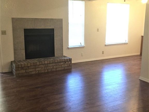 4th image of 237 Chalmette Dr APT A