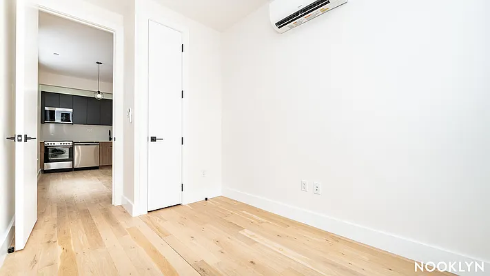 Rented by Nooklyn NYC LLC | media 2