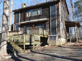 105 Ferguson Rd #A, Chapel Hill, NC 27516