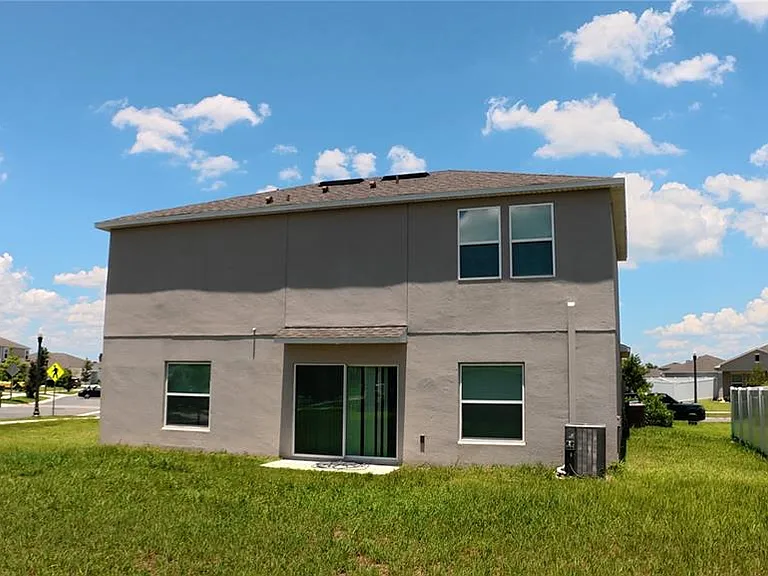 282 Amber Way — Photo 5
