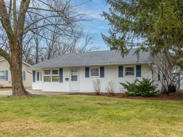 157 Joanne Ln, Dekalb, IL 60115
