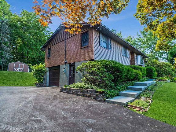 2nd image of 26 Sherman Dr