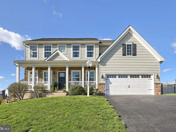 55 Liborio Ln, York, PA 17402