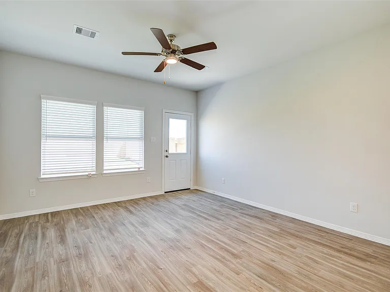 5722 Fresh View Ct — Photo 6