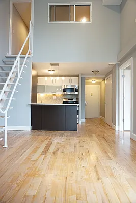 Rented by Rennit Inc. | media 37