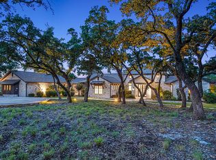 34 Sedgefield Trl, Fredericksburg, TX 78624