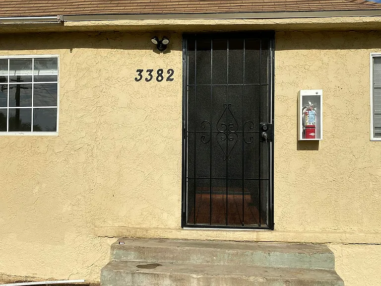 3382 Eucalyptus Ave #A — Photo 3