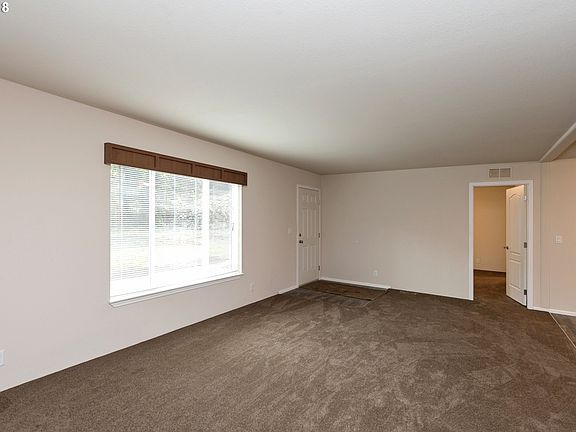 4th image of 25922 S River Lake Rd