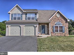 1008 Eddystone Ct, Reading, PA 19605