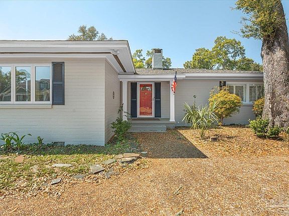 3rd image of 15 Lakeside Dr