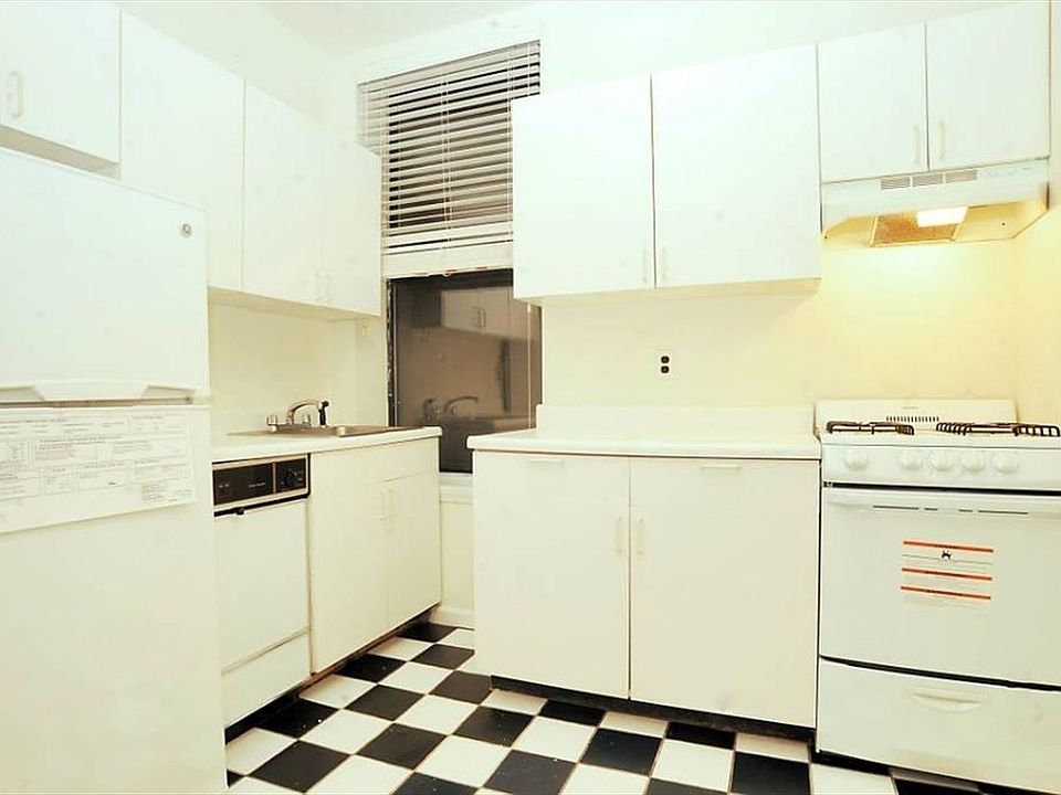 1st image of 422 E 58th St APT 6C