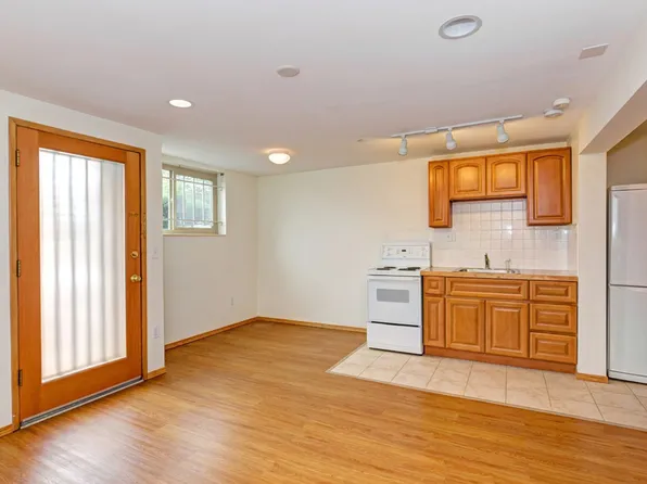 Florentia Street Apartments, 116 Florentia St Ste A, Seattle, WA 98109