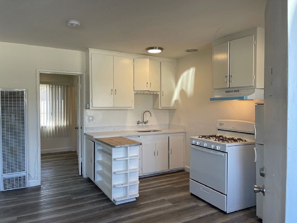 2nd image of 434 1/2 E Lincoln St #1/2