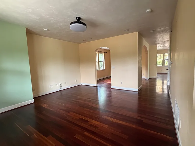 2659 Hendricks Ridge Dr — Photo 12