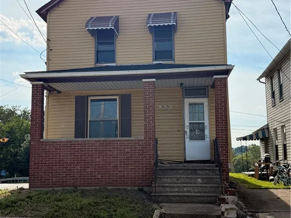 230 13th St, Ellwood City, PA 16117