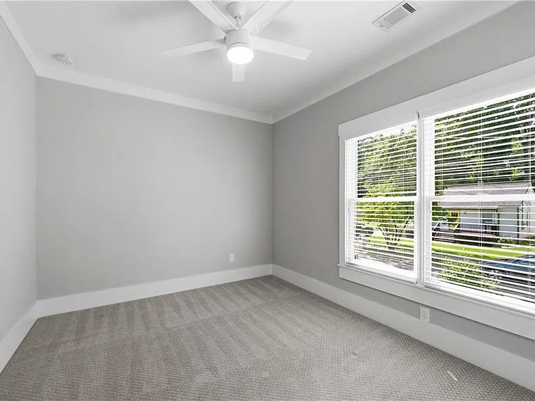 254 Lamon Ave SE #B — Photo 16