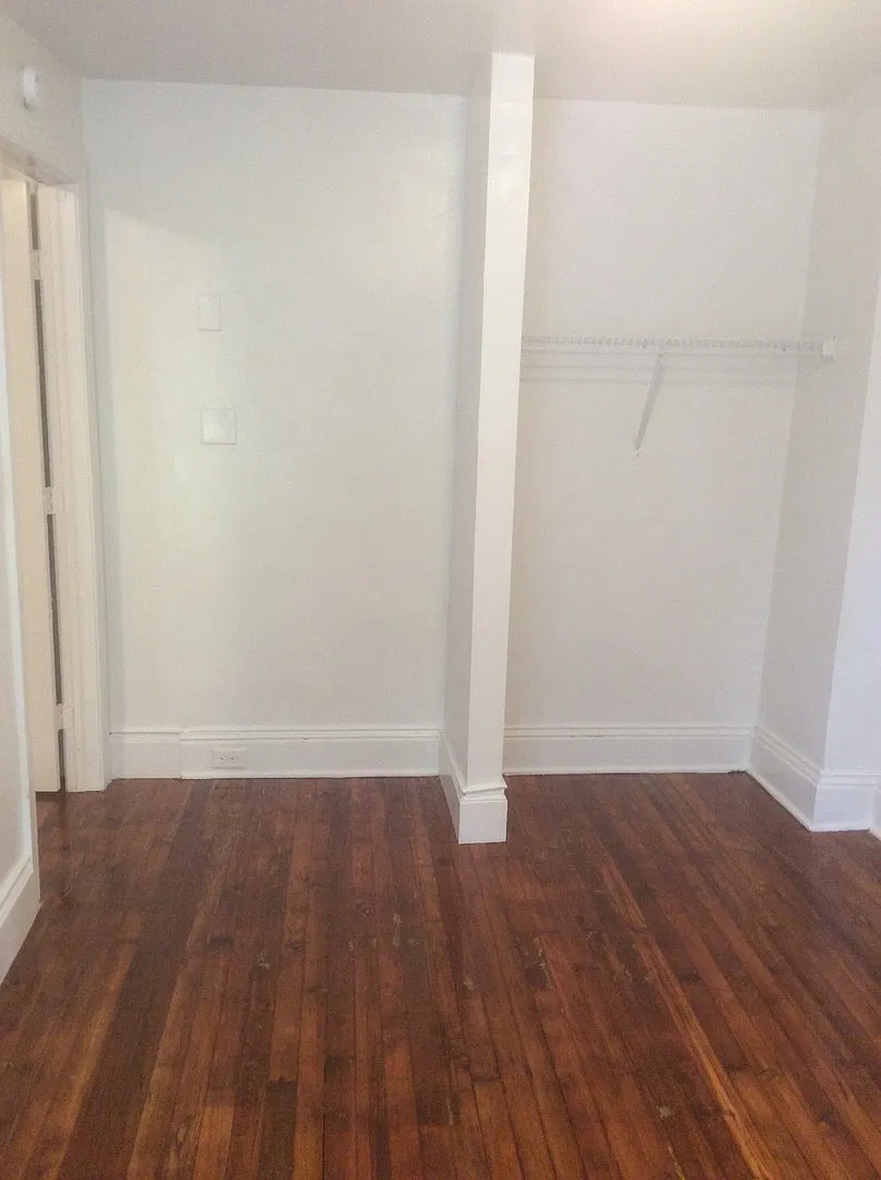 3 bedroom Apt in York City SD — Photo 1