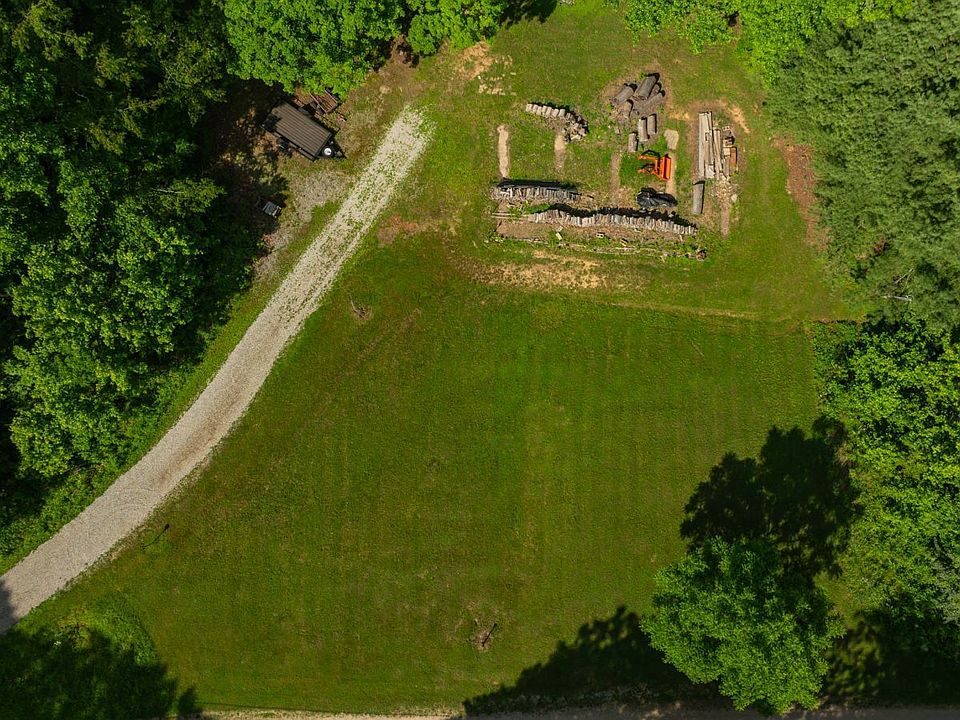 1st image of 3355 Glazier Rd