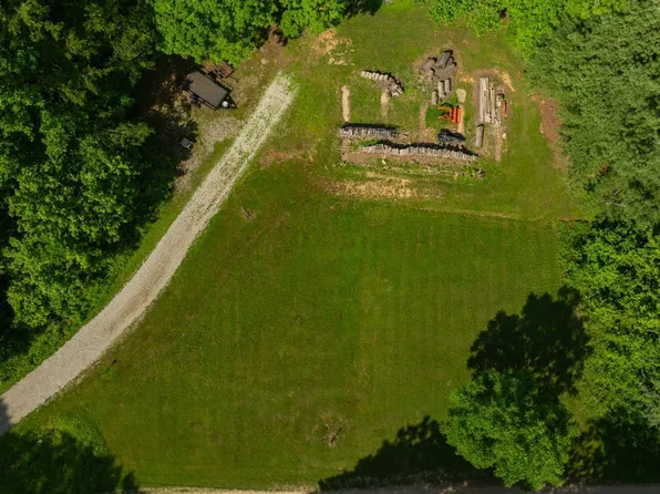 3355 Glazier Rd, Guysville, OH 45735